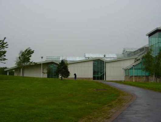 sports and leisure centre